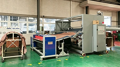Máquina apiladora de cuero