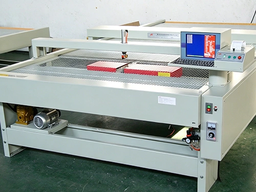 Máquina para medir cuero (acabado)