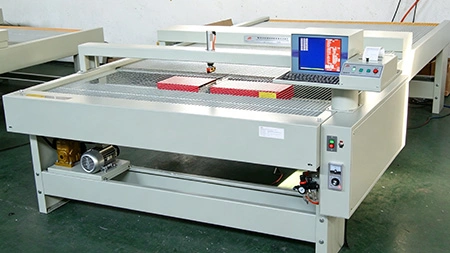 Máquina para medir cuero (acabado)