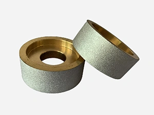 Anillo de cobre de superficie rugosa